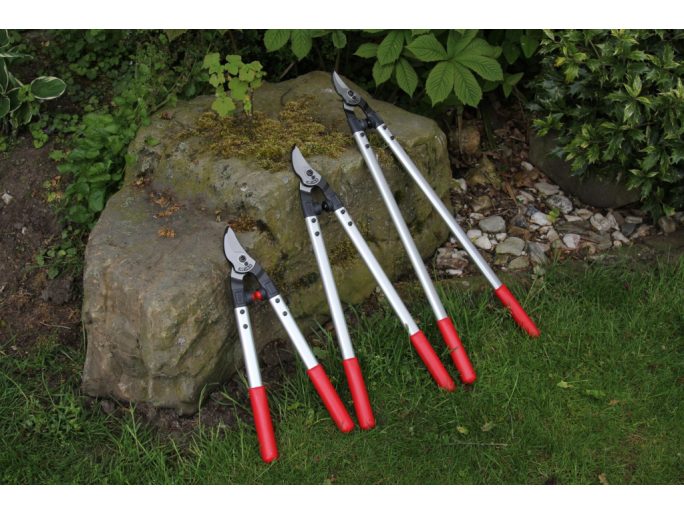 ARS LPB-30M lopper with fluorocarbon-coated blade