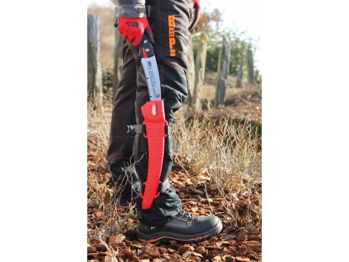 ARS UVR-32PRO Japanese pruning saw with hard chrome-plated blade