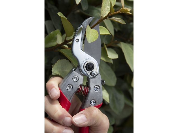 ARS VA-7Z anvil pruning shears with fluorocarbon-coated blade